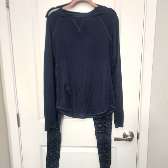 Cuddl Duds Other - 5/$25 ClimateRight by Cuddlduds thermal pajamas set